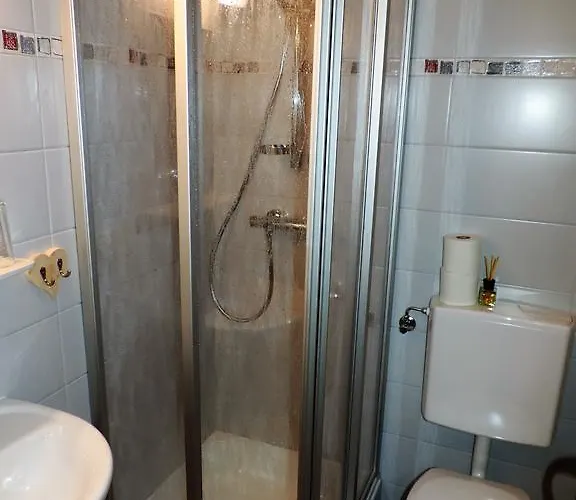 Unterlanschuetzhof * Sankt Michael im Lungau