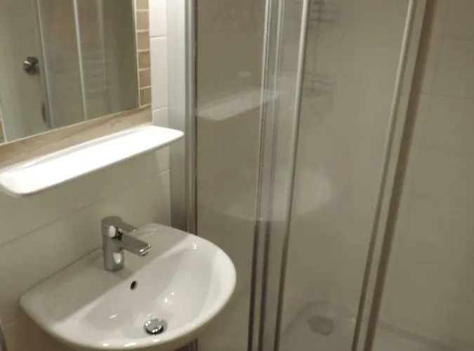 Unterlanschuetzhof * Sankt Michael im Lungau